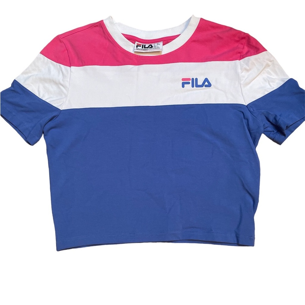 Womens Sz Lg Like New Crop Fila shirt